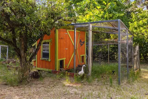 Exterior - 9340 Mosquito Rd, Placerville, CA 95667 photo 13 of 37