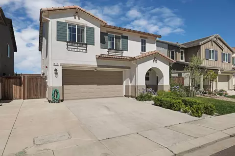 Exterior - 437 Rainbow Falls Ln, Manteca, CA 95337 photo 2 of 5