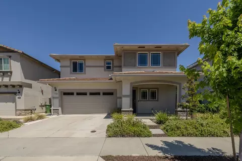 3186 Dunlap St, Lincoln, CA 95648