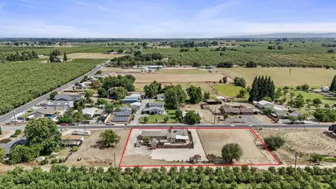 View/Area - 30112 Hall Rd, Escalon, CA 95320 photo 4 of 10