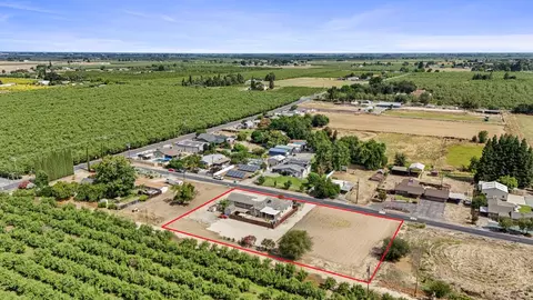 View/Area - 30112 Hall Rd, Escalon, CA 95320 photo 3 of 10