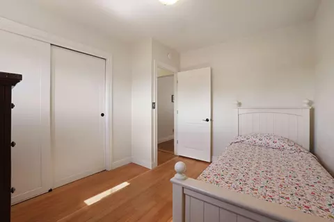 Bedroom - 30112 Hall Rd, Escalon, CA 95320 photo 3 of 7