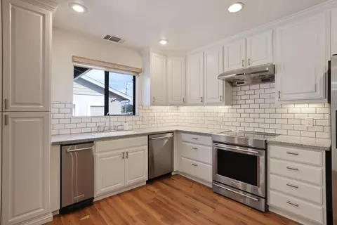 Kitchen - 30112 Hall Rd, Escalon, CA 95320 photo 6 of 6