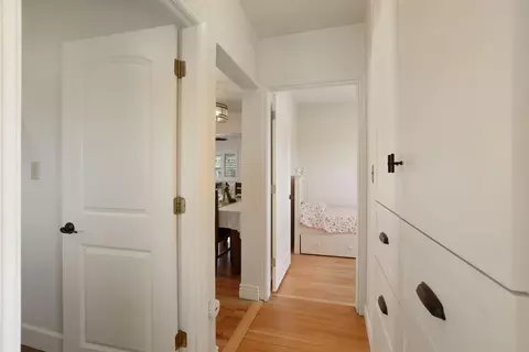 Entry Way - 30112 Hall Rd, Escalon, CA 95320 photo 3 of 4
