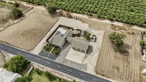 View/Area - 30112 Hall Rd, Escalon, CA 95320 photo 7 of 10