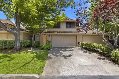 7445 Black Tree Ln, Citrus Heights, CA 95610