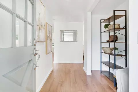 Entry Way - 1131 Halifax Ave, Davis, CA 95616 photo 2 of 4