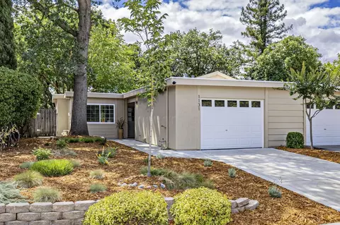 Exterior - 1131 Halifax Ave, Davis, CA 95616 photo 12 of 12