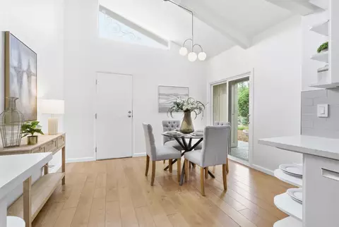 Dining - 1131 Halifax Ave, Davis, CA 95616 photo 1 of 2