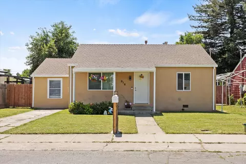 916 Jewell Ave, Yuba City, CA 95991