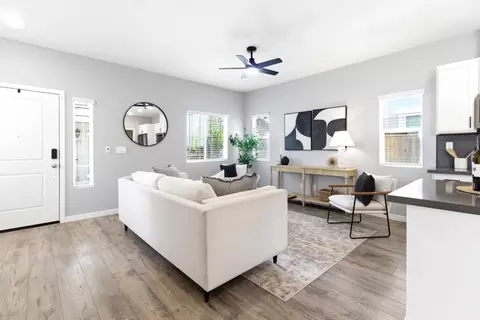 5048 Molino Cir, Roseville, CA 95747