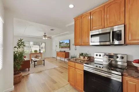 Kitchen - 216 E Carlton Way, Tracy, CA 95376 photo 3 of 4