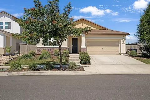 1414 Van Zee Dr, Woodland, CA 95776