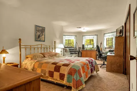 Bedroom - 12336 Scott Rd, Sheep Ranch, CA 95246 photo 1 of 8