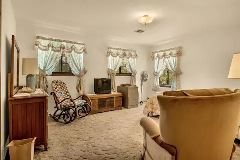 Bedroom - 12336 Scott Rd, Sheep Ranch, CA 95246 photo 3 of 8
