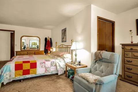 Bedroom - 12336 Scott Rd, Sheep Ranch, CA 95246 photo 2 of 8