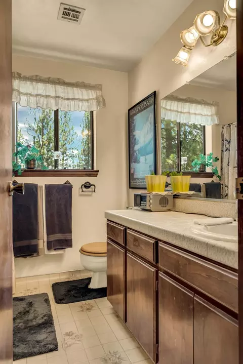 Bath - 12336 Scott Rd, Sheep Ranch, CA 95246 photo 1 of 6