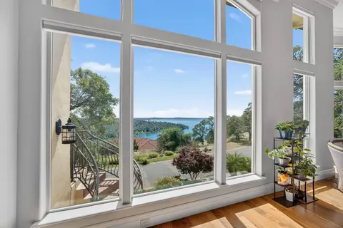 2070 Driftwood Cir, El Dorado Hills, CA 95762