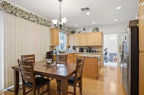 Dining - 1838 N Rail St, Manteca, CA 95337 photo 1 of 1
