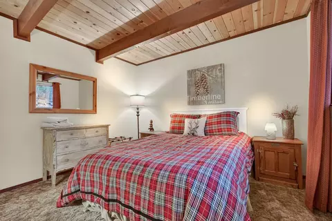Bedroom - 1367 Kickapoo Ct, Arnold, CA 95223 photo 5 of 6