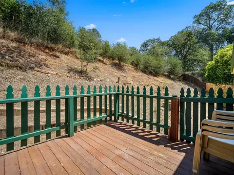 5705 Cody Dr, Ione, CA 95640 photo 2