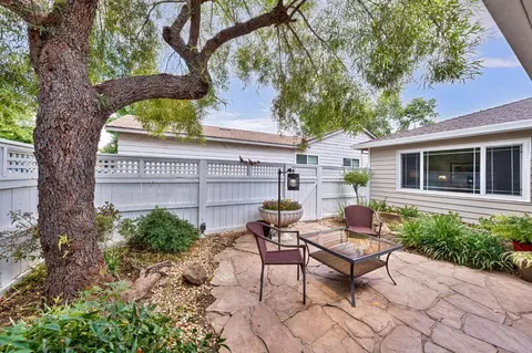 Exterior - 5422 Earnell St, Carmichael, CA 95608 photo 6 of 15