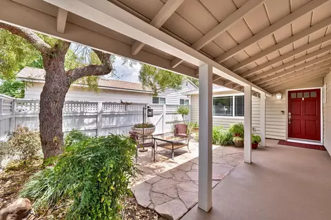 Exterior - 5422 Earnell St, Carmichael, CA 95608 photo 8 of 15