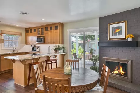 Dining - 5422 Earnell St, Carmichael, CA 95608 photo 2 of 2