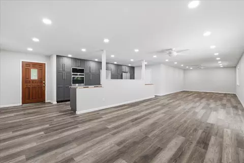 Living - 4607 Hixon Cir, Carmichael, CA 95608 photo 2 of 6