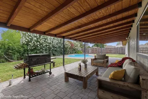 Exterior - 4607 Hixon Cir, Carmichael, CA 95608 photo 2 of 7
