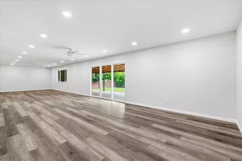 Living - 4607 Hixon Cir, Carmichael, CA 95608 photo 1 of 6