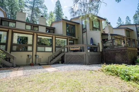 Exterior - 1128 Fairway Ct, Murphys, CA 95247 photo 5 of 5
