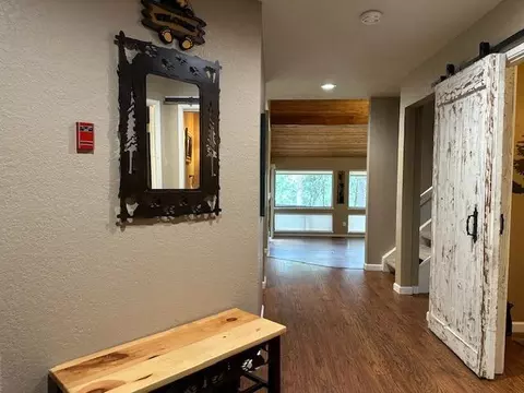 Entry Way - 1128 Fairway Ct, Murphys, CA 95247 photo 1 of 2