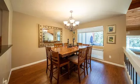 Dining - 1128 Fairway Ct, Murphys, CA 95247 photo 2 of 3