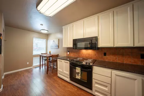 Kitchen - 1128 Fairway Ct, Murphys, CA 95247 photo 3 of 3