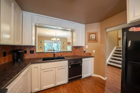 Kitchen - 1128 Fairway Ct, Murphys, CA 95247 photo 2 of 3