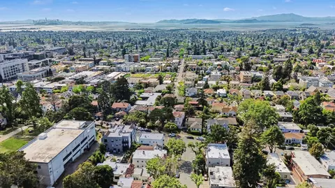 View/Area - 2301 Virginia St #1, Berkeley, CA 94709 photo 3 of 3