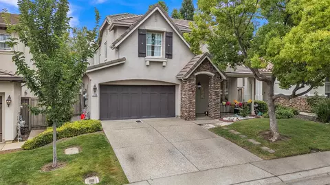1748 Dunkeld Ln, Folsom, CA 95630