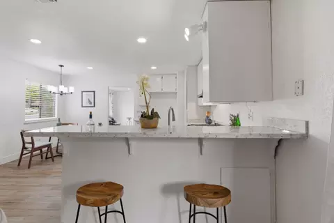 Kitchen - 1264 Parkview St, Manteca, CA 95337 photo 6 of 6