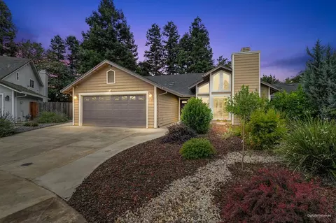 9388 Windy Fen Ct, Elk Grove, CA 95758