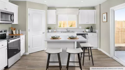 Kitchen - 4328 Frontier Way, Modesto, CA 95356 photo 1 of 1