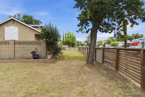 Exterior - 4856 Hazelwood Ave, Carmichael, CA 95608 photo 11 of 12