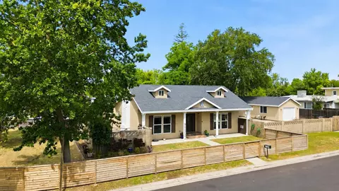 Exterior - 4856 Hazelwood Ave, Carmichael, CA 95608 photo 1 of 12