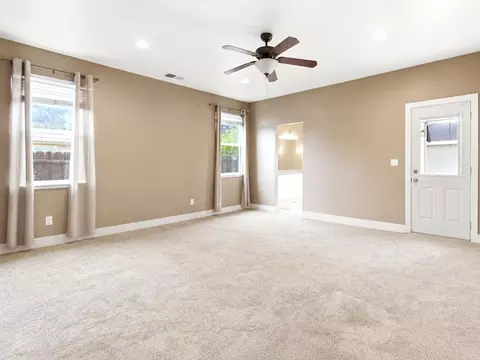 Living - 4856 Hazelwood Ave, Carmichael, CA 95608 photo 1 of 1