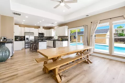 Dining - 4856 Hazelwood Ave, Carmichael, CA 95608 photo 1 of 1