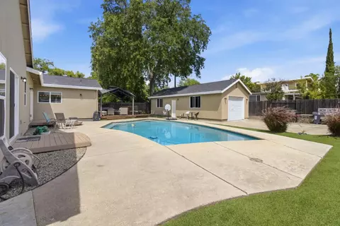 Exterior - 4856 Hazelwood Ave, Carmichael, CA 95608 photo 5 of 12