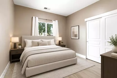 Bedroom - 4856 Hazelwood Ave, Carmichael, CA 95608 photo 4 of 9