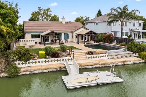 34 Bluefeather Ct, Sacramento, CA 95834