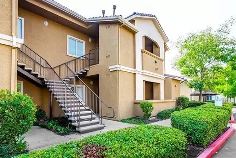 501 Gibson Dr #2121, Roseville, CA 95678