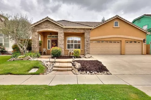 4152 Post Oak Dr, Turlock, CA 95382